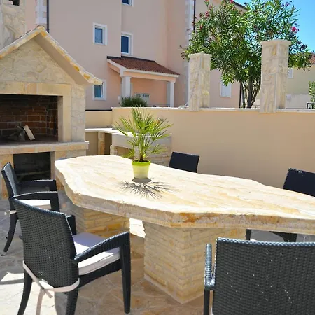 Flipa Pavla * Vodice